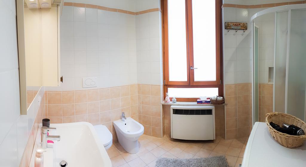 apartament Deluxe Quattro Spade Verona Esterno foto